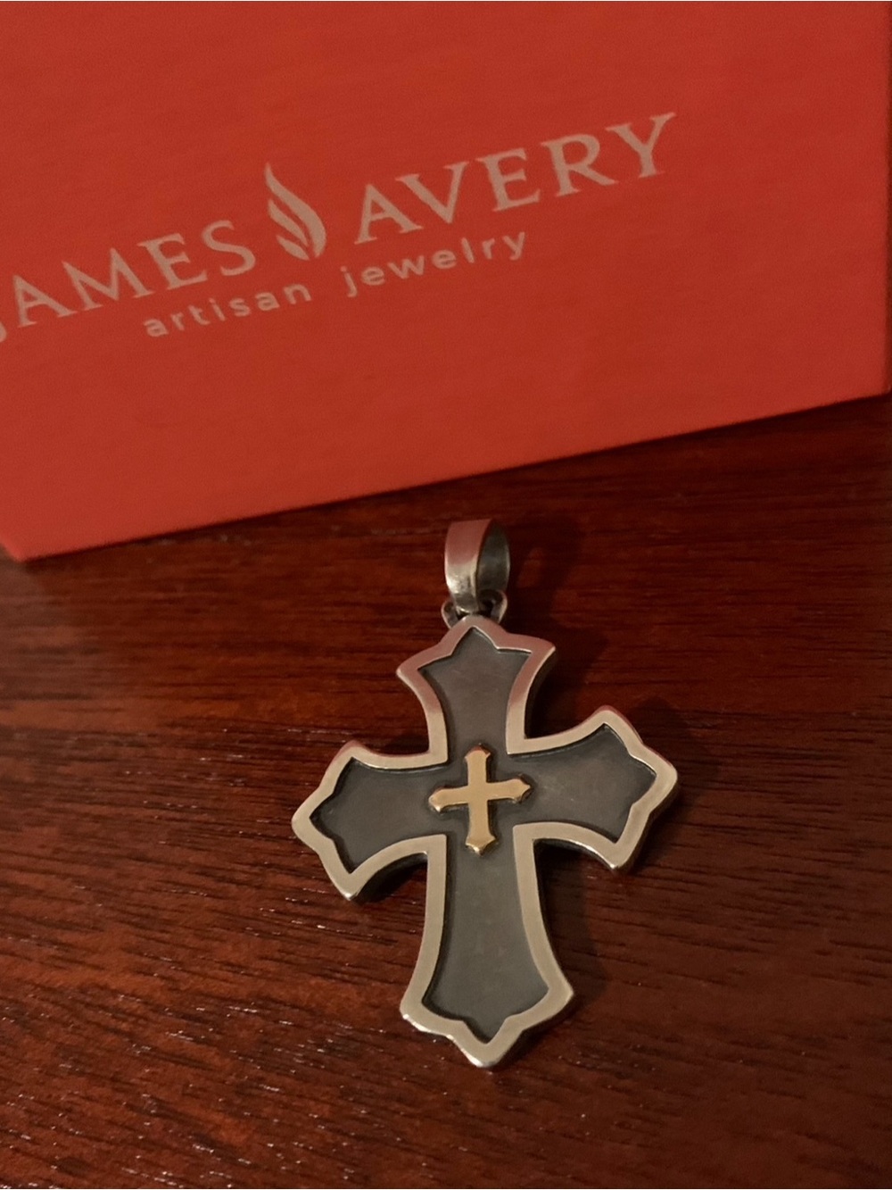 ⭐️EXTREMELY RARE James Avery Retired Silver Cross with 14kt gold Central Cross⭐️